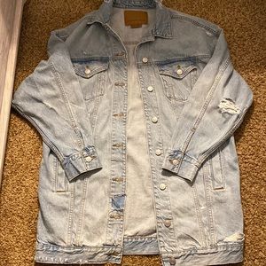 Never worn - Women’s Oversized Jean Jacket
